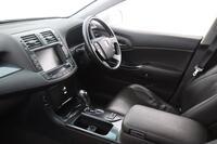 Toyota Crown vaihtoauto