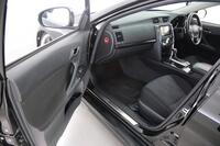 Toyota Mark X vaihtoauto
