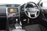Toyota Mark X vaihtoauto