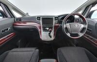 Toyota Alphard vaihtoauto