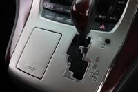 Toyota Alphard vaihtoauto