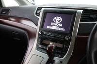 Toyota Alphard vaihtoauto