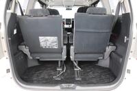 Toyota Alphard vaihtoauto