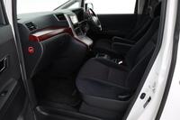 Toyota Vellfire vaihtoauto