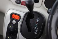 Toyota Porte vaihtoauto