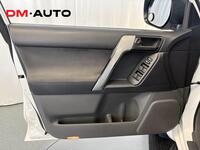 Toyota Land Cruiser vaihtoauto