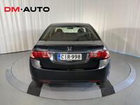 Honda Accord vaihtoauto