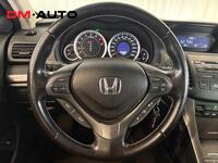 Honda Accord vaihtoauto
