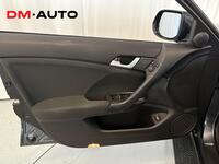 Honda Accord vaihtoauto
