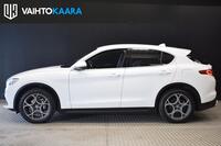 Alfa Romeo Stelvio vaihtoauto