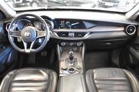 Alfa Romeo Stelvio vaihtoauto