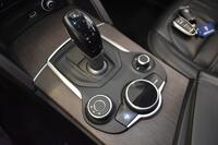 Alfa Romeo Stelvio vaihtoauto