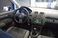 Volkswagen Touran vaihtoauto