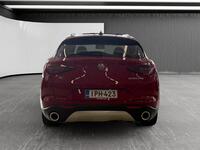 Alfa Romeo Stelvio vaihtoauto