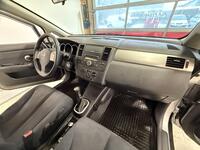 Nissan Tiida vaihtoauto