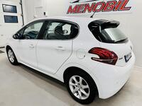 Peugeot 208 vaihtoauto