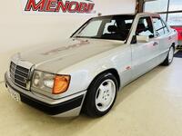 Mercedes-Benz 220 vaihtoauto