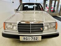 Mercedes-Benz 220 vaihtoauto
