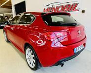Alfa Romeo Giulietta vaihtoauto