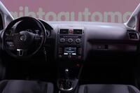 Volkswagen Touran vaihtoauto