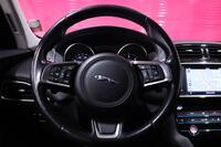 Jaguar F-PACE vaihtoauto