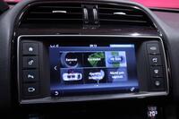 Jaguar F-PACE vaihtoauto