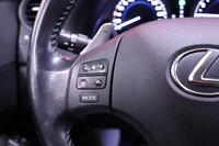 Lexus IS vaihtoauto