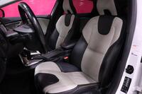 Volvo V40 Cross Country vaihtoauto