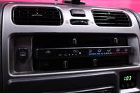 Toyota Hiace vaihtoauto