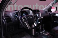 Toyota Land Cruiser vaihtoauto