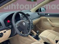 Volkswagen Jetta vaihtoauto