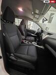 Nissan Navara vaihtoauto