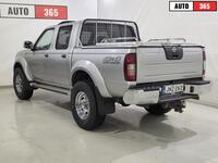 Nissan Navara vaihtoauto