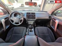 Toyota Land Cruiser vaihtoauto