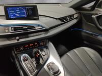 BMW i8 vaihtoauto