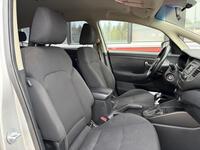 Kia Carens vaihtoauto