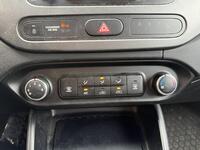 Kia Carens vaihtoauto