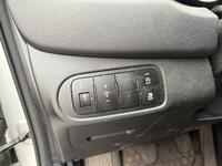 Kia Carens vaihtoauto