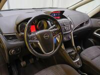 Opel Zafira Tourer vaihtoauto