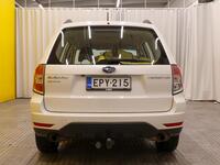 Subaru Forester vaihtoauto