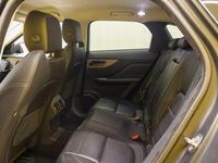 Jaguar F-PACE vaihtoauto