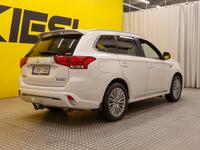 Mitsubishi Outlander PHEV vaihtoauto