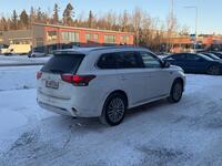 Mitsubishi Outlander PHEV vaihtoauto
