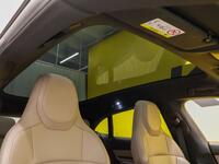 Porsche Taycan vaihtoauto