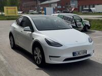 Tesla Model Y vaihtoauto