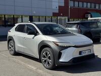 Toyota bZ4X vaihtoauto