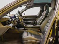 Porsche Taycan vaihtoauto