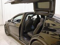 Tesla Model X vaihtoauto