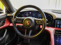 Porsche Taycan vaihtoauto