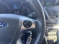 Ford Tourneo Connect vaihtoauto